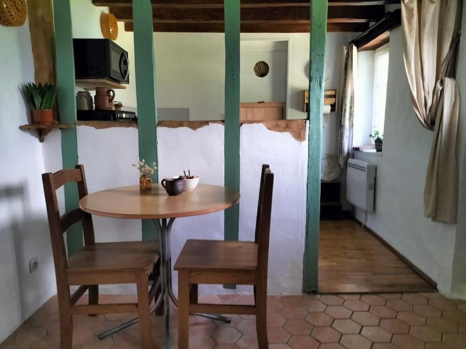 Charmante Maisonnette En Pierre Écardenville-sur-Eure Esterno foto