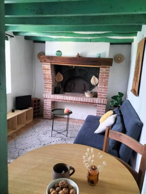 Charmante Maisonnette En Pierre Écardenville-sur-Eure Esterno foto